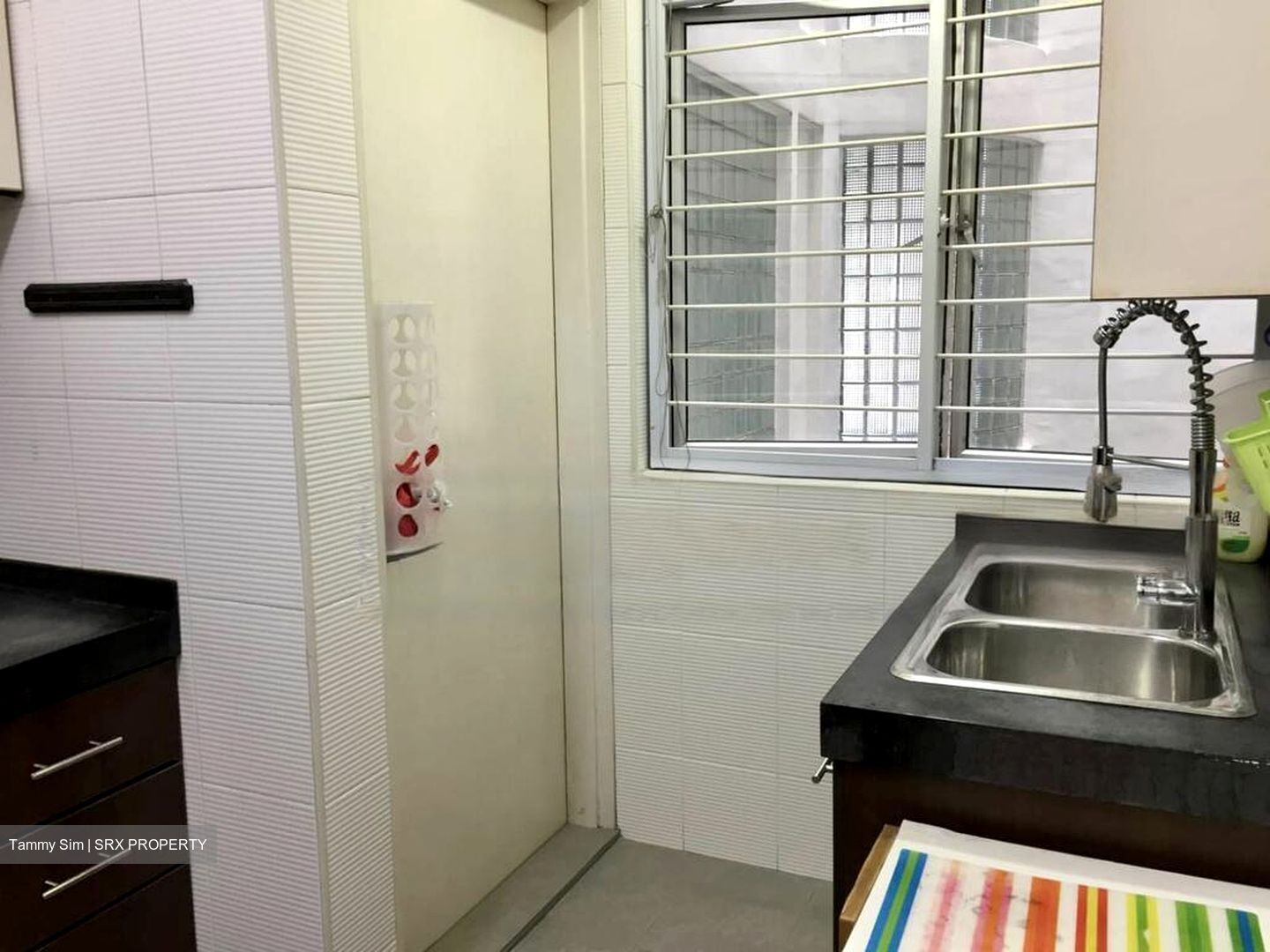 Mandarin Gardens (D15), Condominium #458900071